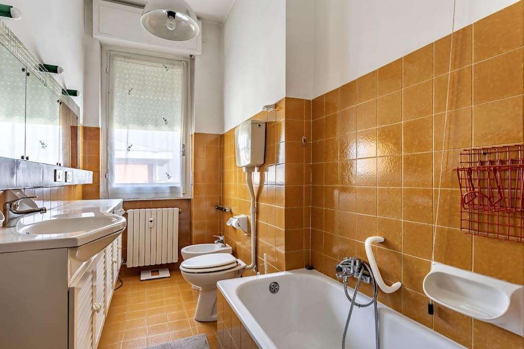 Attico Montiglio - Panorama-Wifi Daire Collebeato Dış mekan fotoğraf